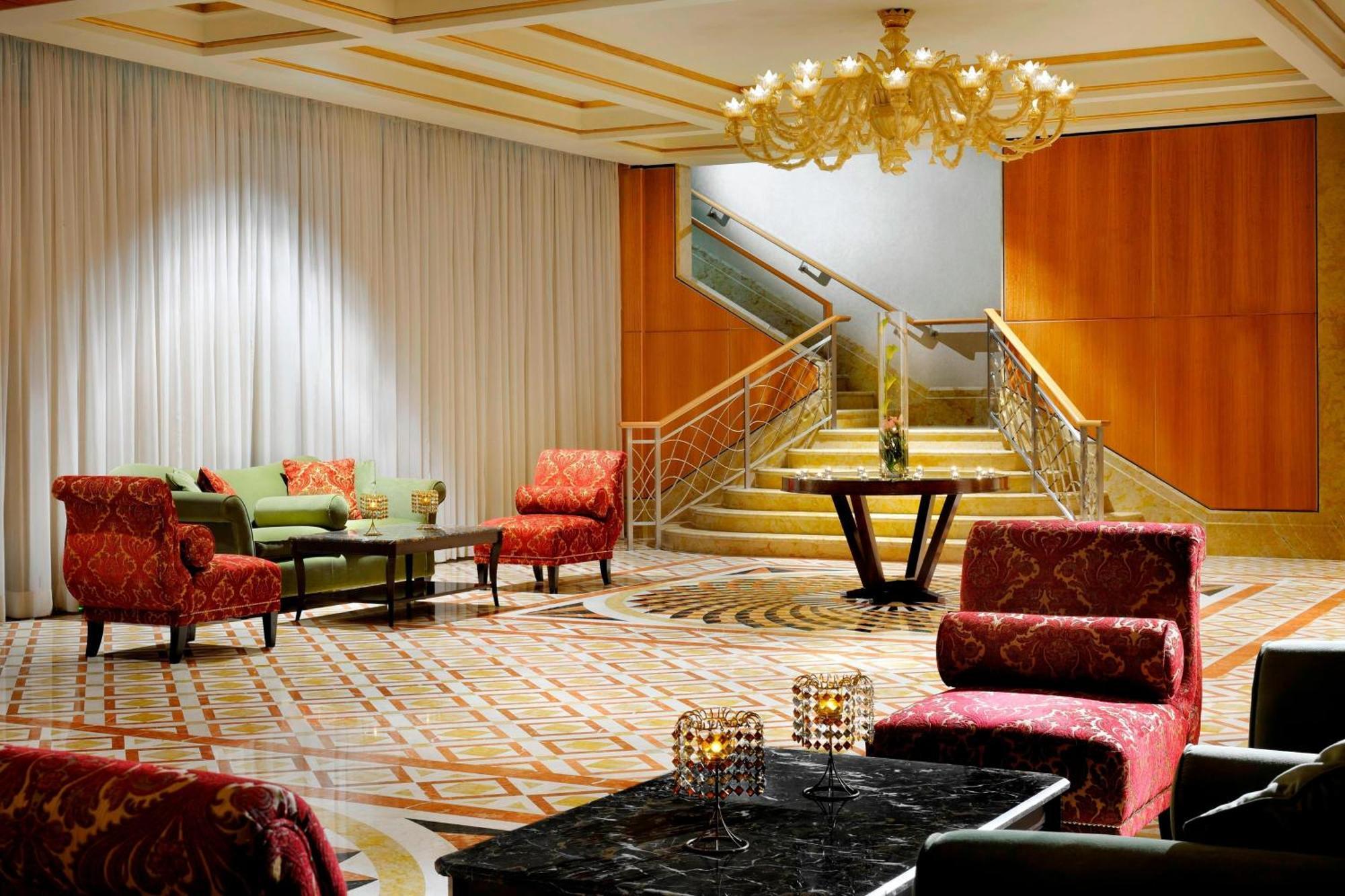 Courtyard By Marriott Kuwait City Exterior foto