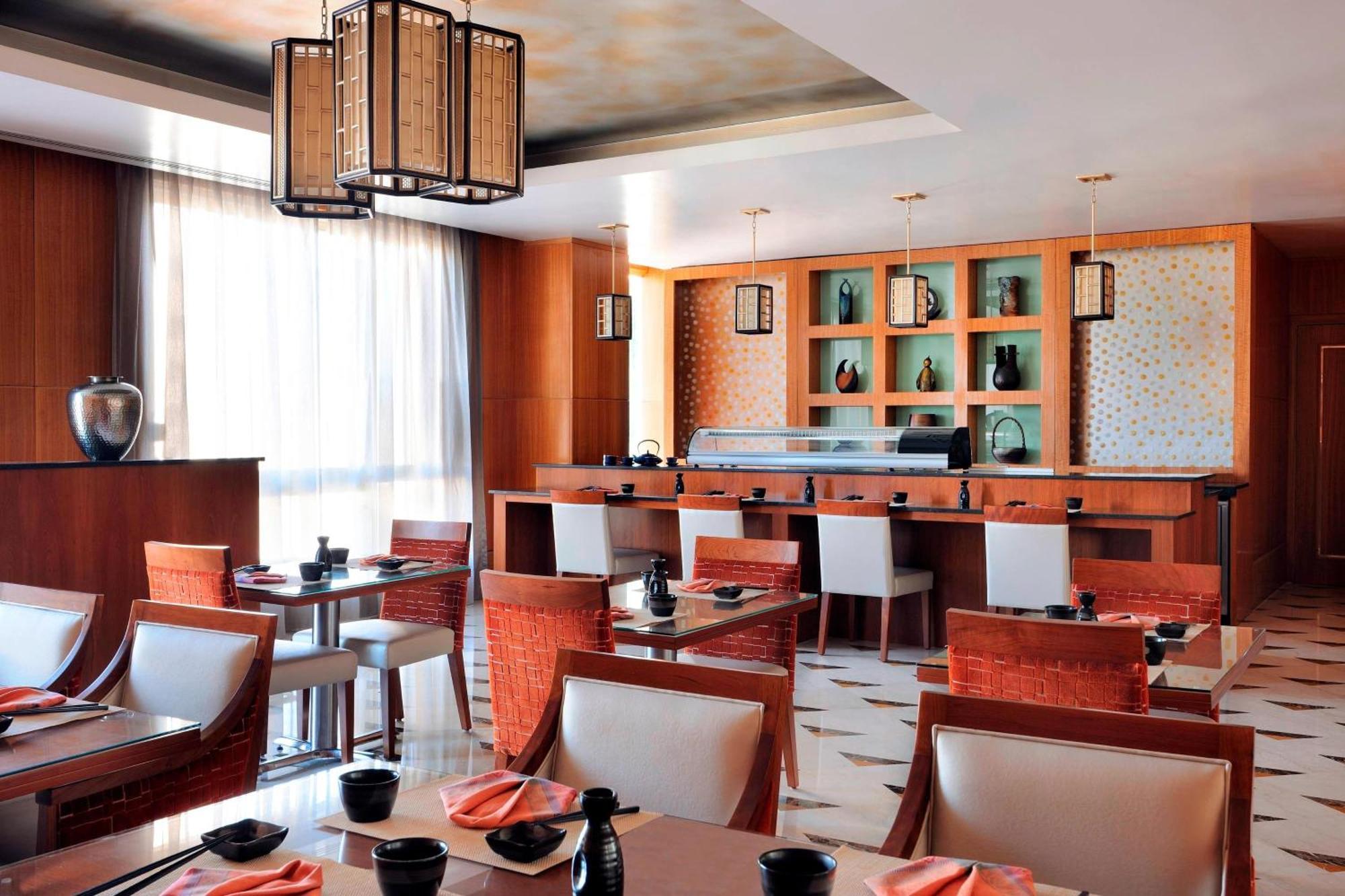 Courtyard By Marriott Kuwait City Exterior foto